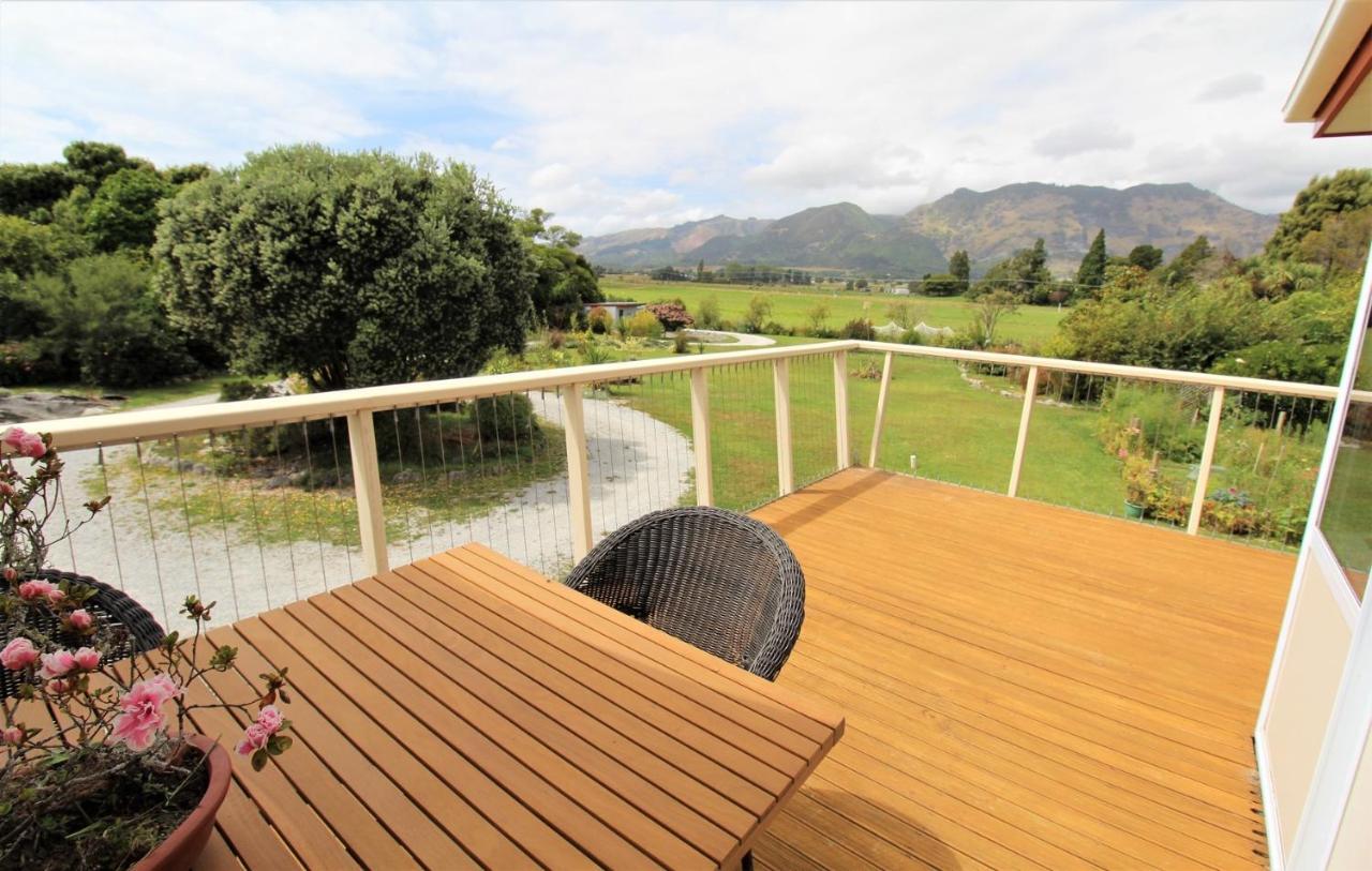 Labyrinth Gardens Guest House Takaka Exterior foto